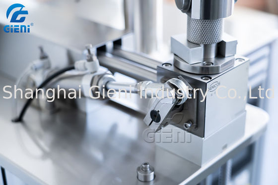 آلة تعبئة ماسكارا الفولاذ المقاوم للصدأ 4KW فوهة مزدوجة