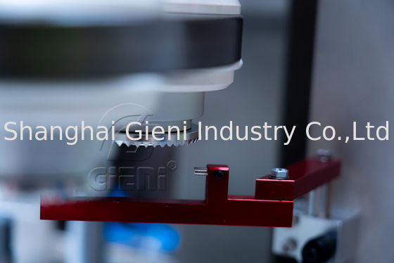 اليد كريم منظف الوجه معجون الأسنان ملء أنبوب بلاستيكي وختم الآلة