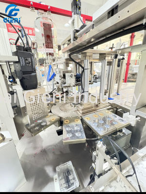 آلة تعبئة أحمر الشفاه المصنوعة من السيليكون بالكامل بتصميم ماسك حاصل على براءة اختراع