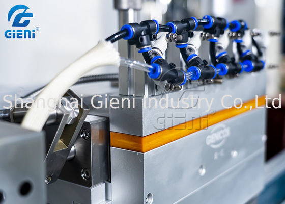 5 فوهات خطية 0.8MPa 360pcs / H آلة تعبئة المكبس