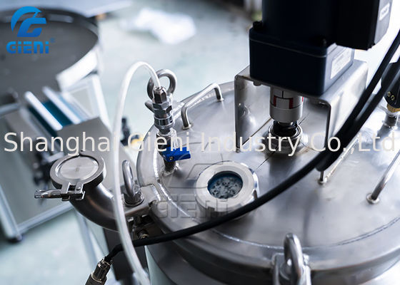 آلة تعبئة مستحضرات التجميل 1800pcs / H برأس واحد 20A