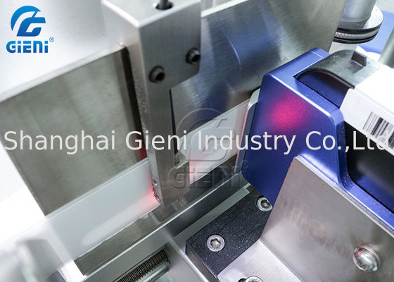 آلة وسم الزجاجة العمودية من النوع الدوار 600 قطعة / دقيقة