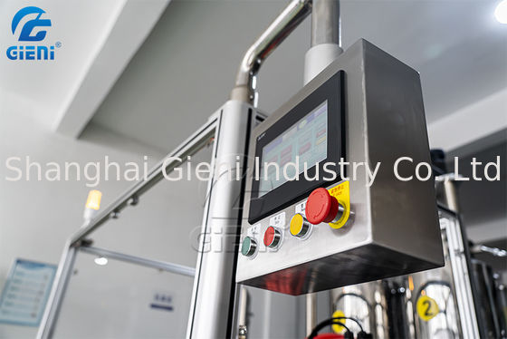 960 قطعة / دقيقة سيليكون آلة تعبئة مستحضرات التجميل معدات تصنيع أحمر الشفاه