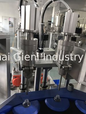 45 قطعة / دقيقة آلة تعبئة طلاء الأظافر مع 2 فوهات