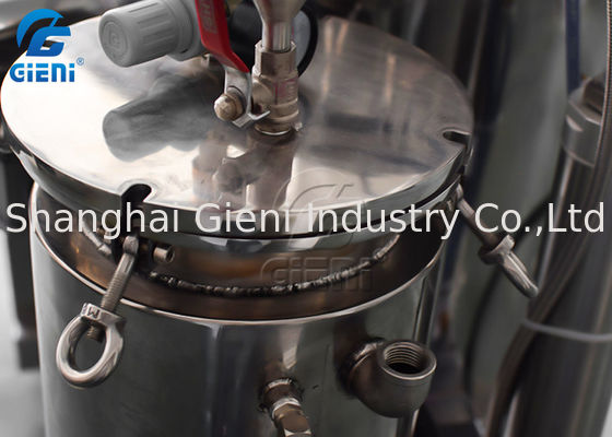 آلة ضغط مكياج ظلال العيون 25 كجم / دفعة 100 لتر عالية السرعة