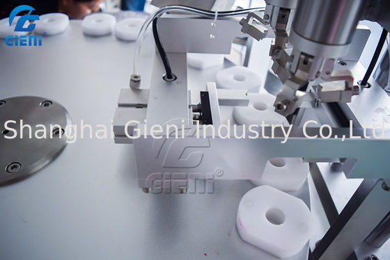 آلة تعبئة ملمع الشفاه شبه الأوتوماتيكية الدوارة 15 لتر