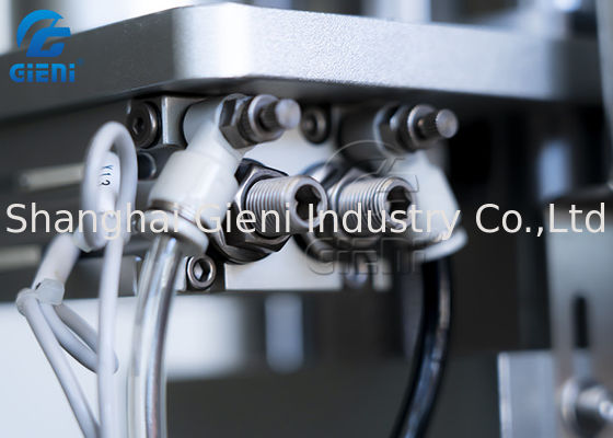 آلة تعبئة ماسكارا ذات فوهة مزدوجة عمودية نصف أوتوماتيكية