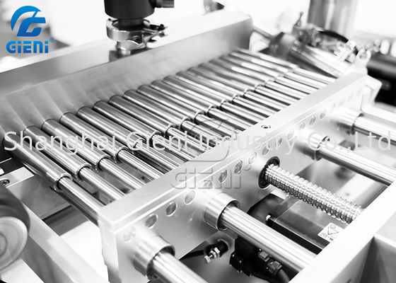 18 تجاويف التلقائي ملء أحمر الشفاه وخط إنتاج التبريد