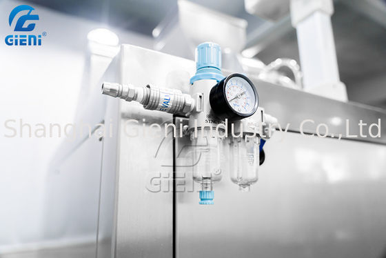 آلة ضغط مسحوق التجميل 20 كجم / ساعة 380V برغي طاحن عالي السرعة